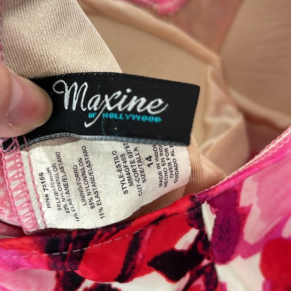 Maxine of Hollywood pink floral swim dress 14 - Picture 5 of 6